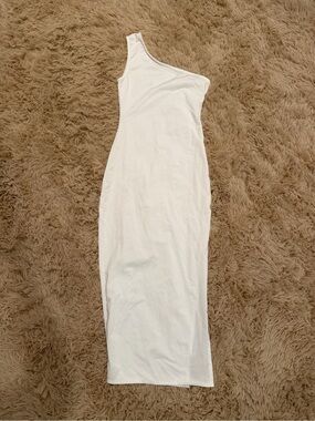 White One-Shoulder Maxi Dress